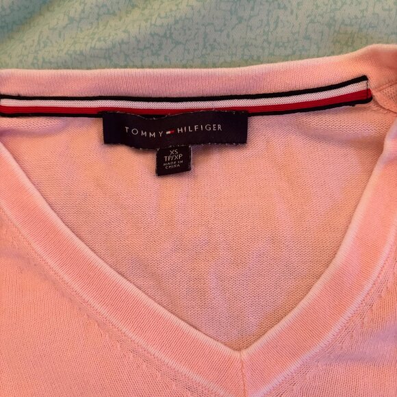 TOMMY HILFIGER Preppy Pink V-Neck Top - Picture 2 of 5